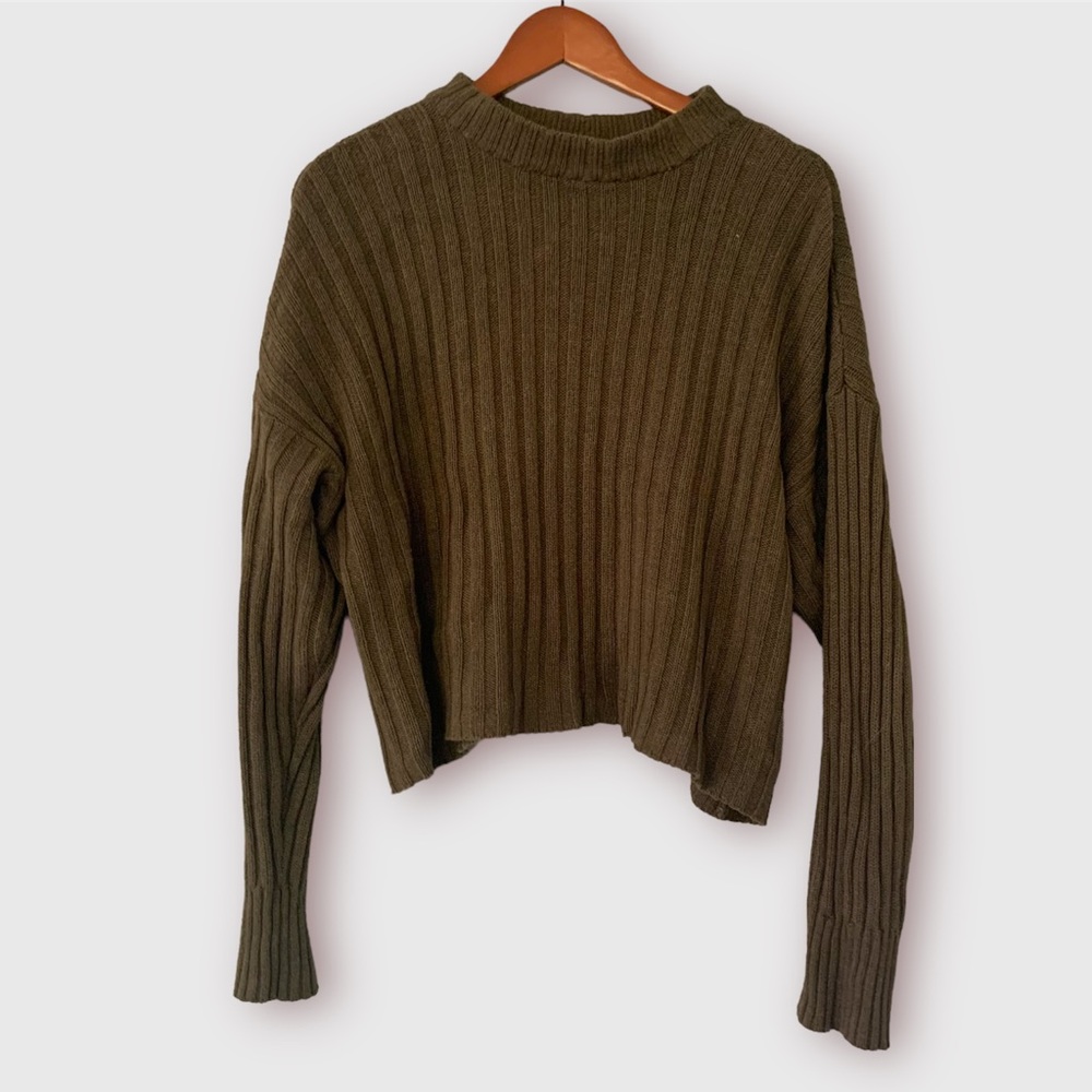 [American Eagle] Cropped Green Sweater